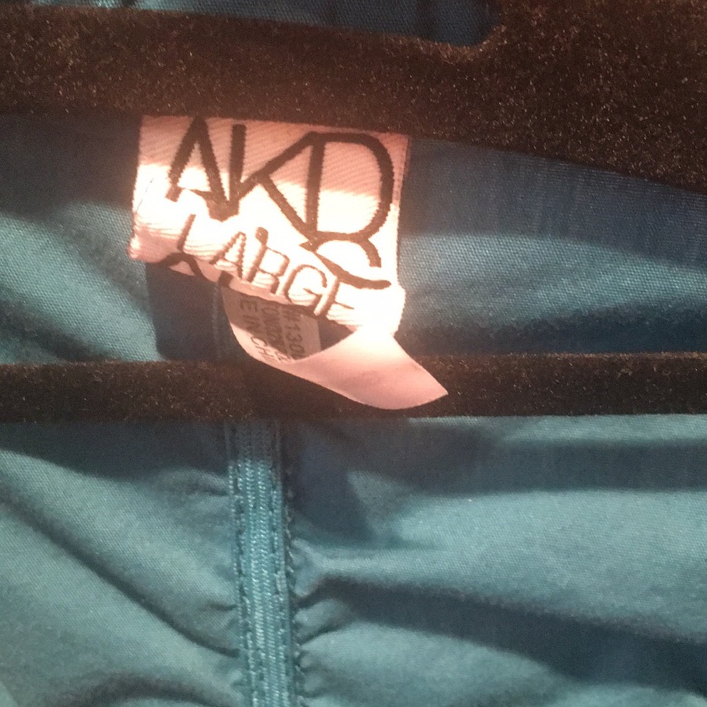 Akademiks Shirt - Picture 4 of 7